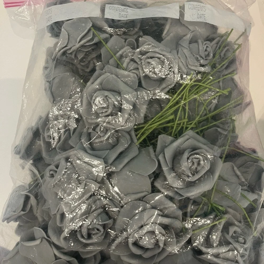 Craft Supplies Foam Roses - Picture 2 of 7